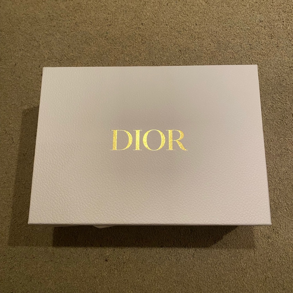 Dior gift box
